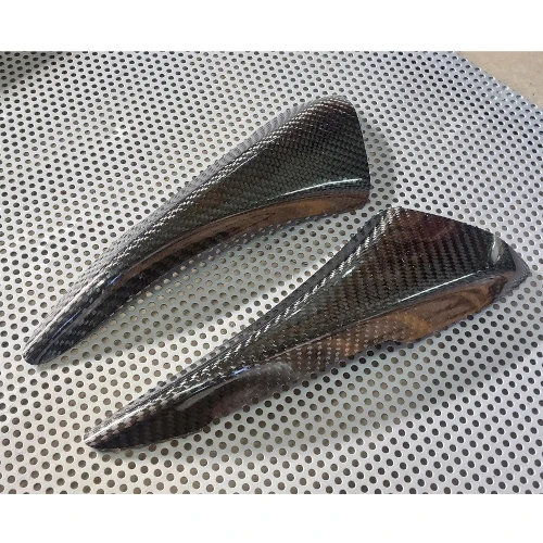 Couple of fuel tank guards | matte twill carbon