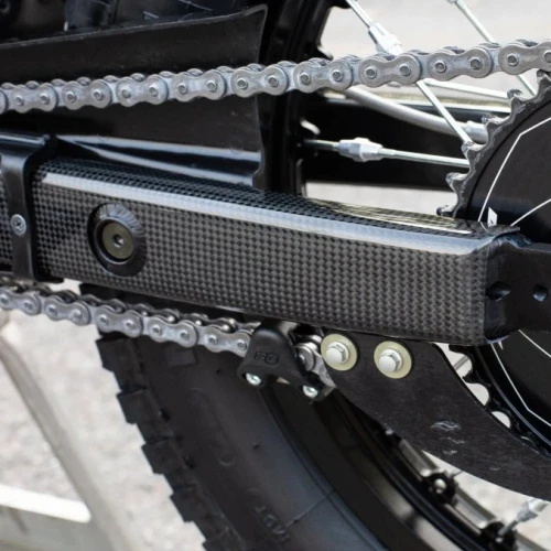 Couple of swingarm guards | glossy carbon