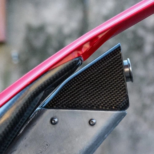Exhaust end cap | glossy carbon