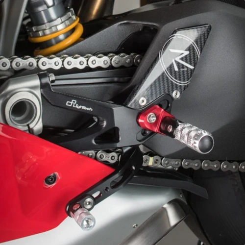 Couple of black R version adjustable rearsets with double gear | Lightech