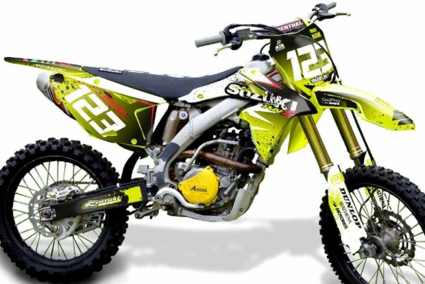 Kit adesivi Suzuki RM 4